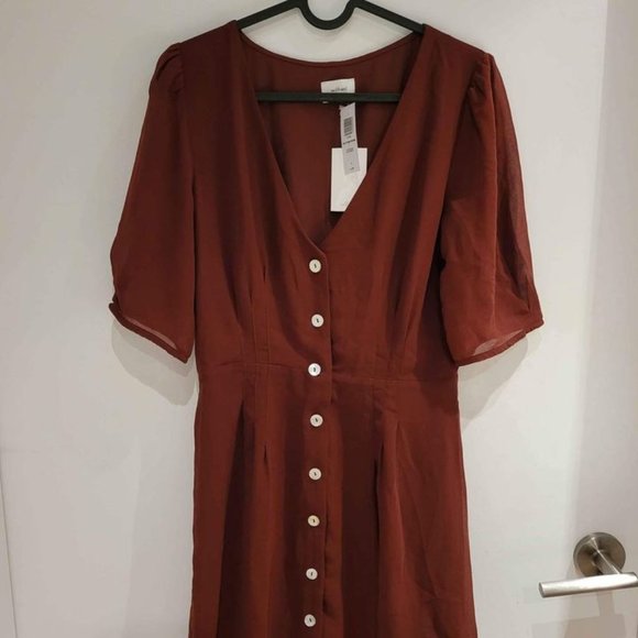 Aritzia Wilfred Button-Front Dress - Picture 1 of 4